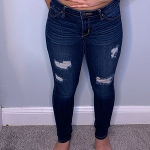 Mid-Rise Jegging Jeans ✨